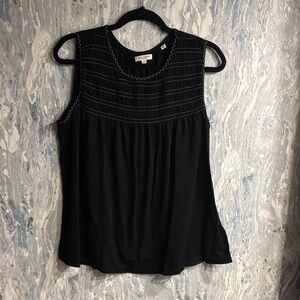 Max Studio Black Sleeveless Blouse with White Stitching